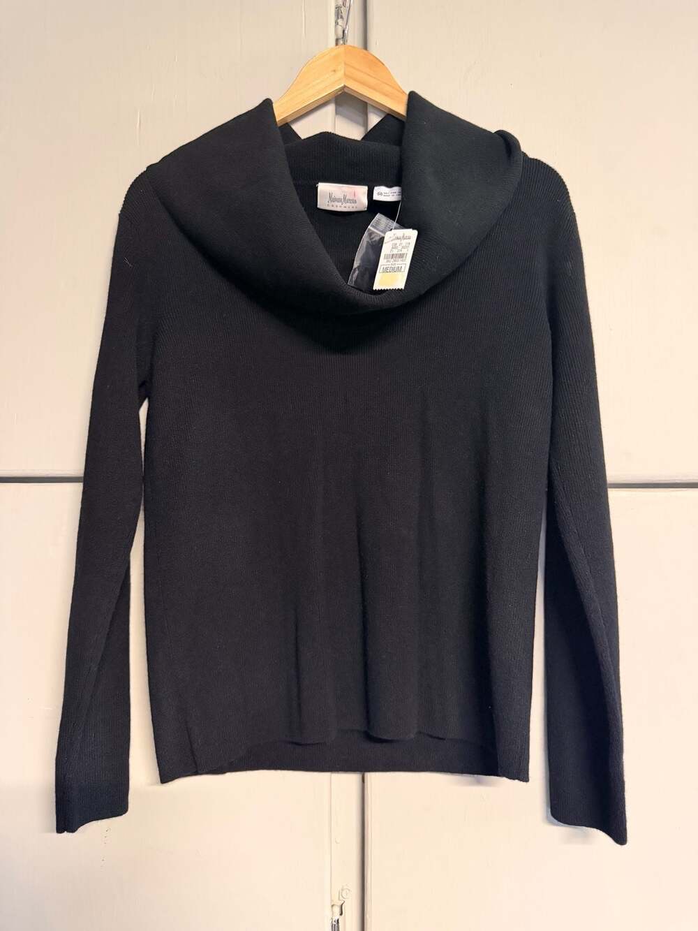 NWT Neiman Marcus 100% Pure Cashmere Cowl Neck Pullover Sweater